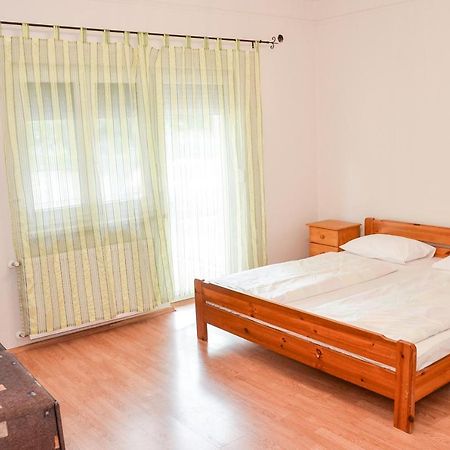 Hajdúszoboszló Gabor Aron Apartman 아파트 호텔 외부 사진