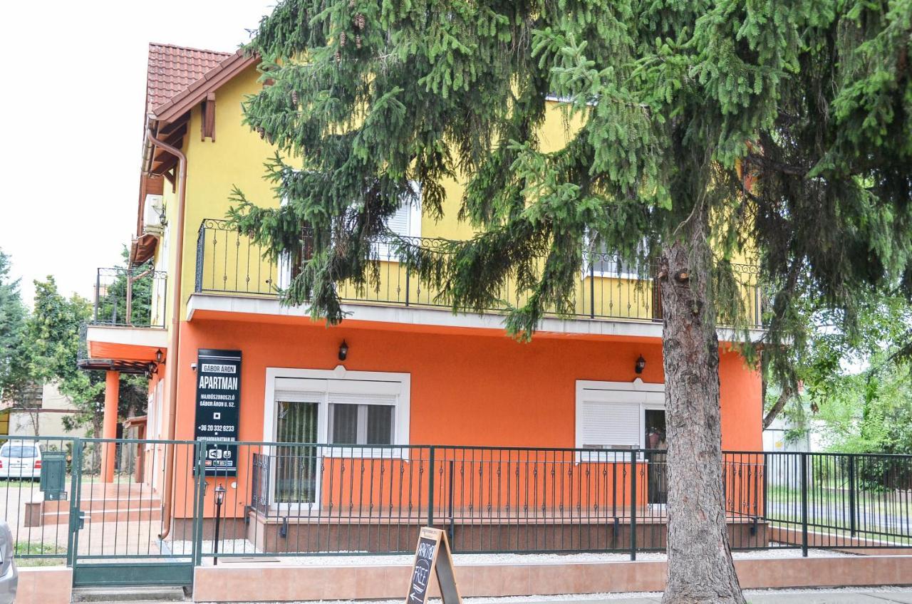 Hajdúszoboszló Gabor Aron Apartman 아파트 호텔 외부 사진