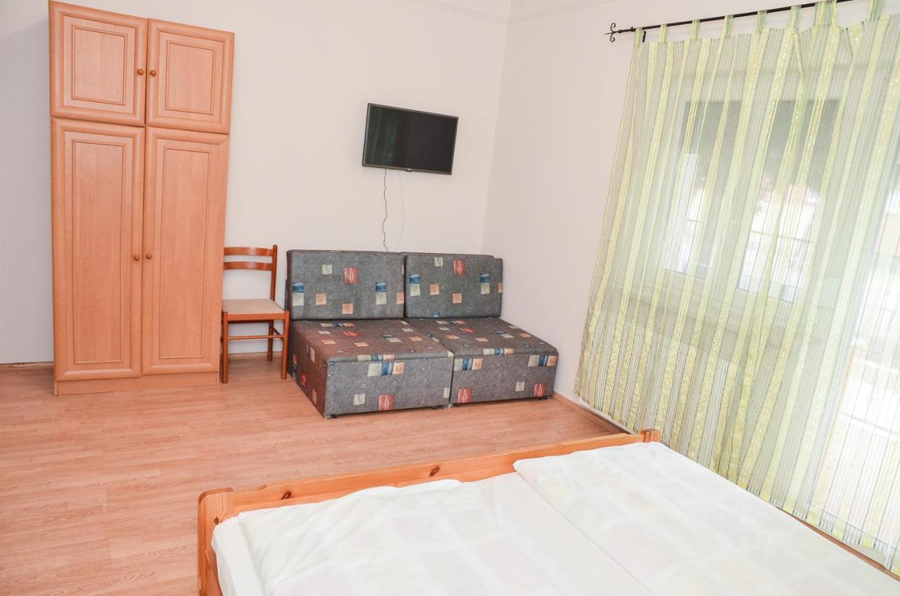 Hajdúszoboszló Gabor Aron Apartman 아파트 호텔 외부 사진
