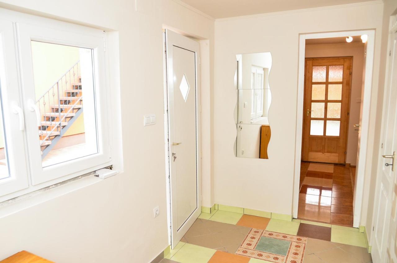 Hajdúszoboszló Gabor Aron Apartman 아파트 호텔 외부 사진