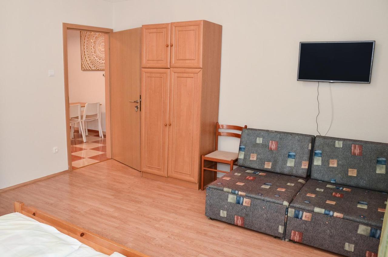 Hajdúszoboszló Gabor Aron Apartman 아파트 호텔 외부 사진