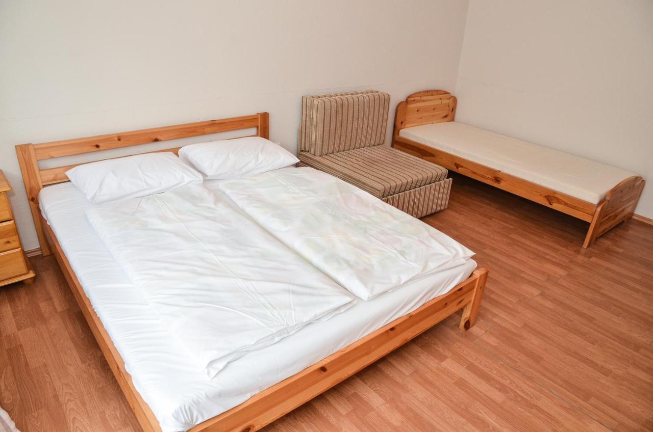 Hajdúszoboszló Gabor Aron Apartman 아파트 호텔 외부 사진